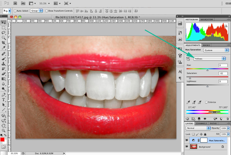 Create Whiten Teeth in Photoshop